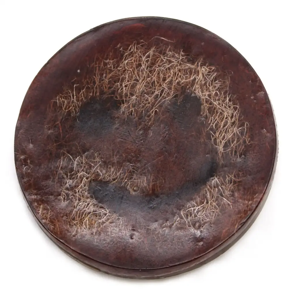 Happy Scrub Soap – Coconut | www.artisangoods.co.uk 4 Happy Scrub Soap – Coconut | www.artisangoods.co.uk 4