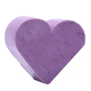 Heart Guest Soap – Lavender | www.artisangoods.co.uk
