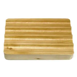 Hemu Wood Soap Dish – Corrugated | www.artisangoods.co.uk 2