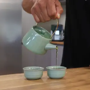 Herbal Jade Teapot Set – Pot & Two Cups | www.artisangoods.co.uk 4