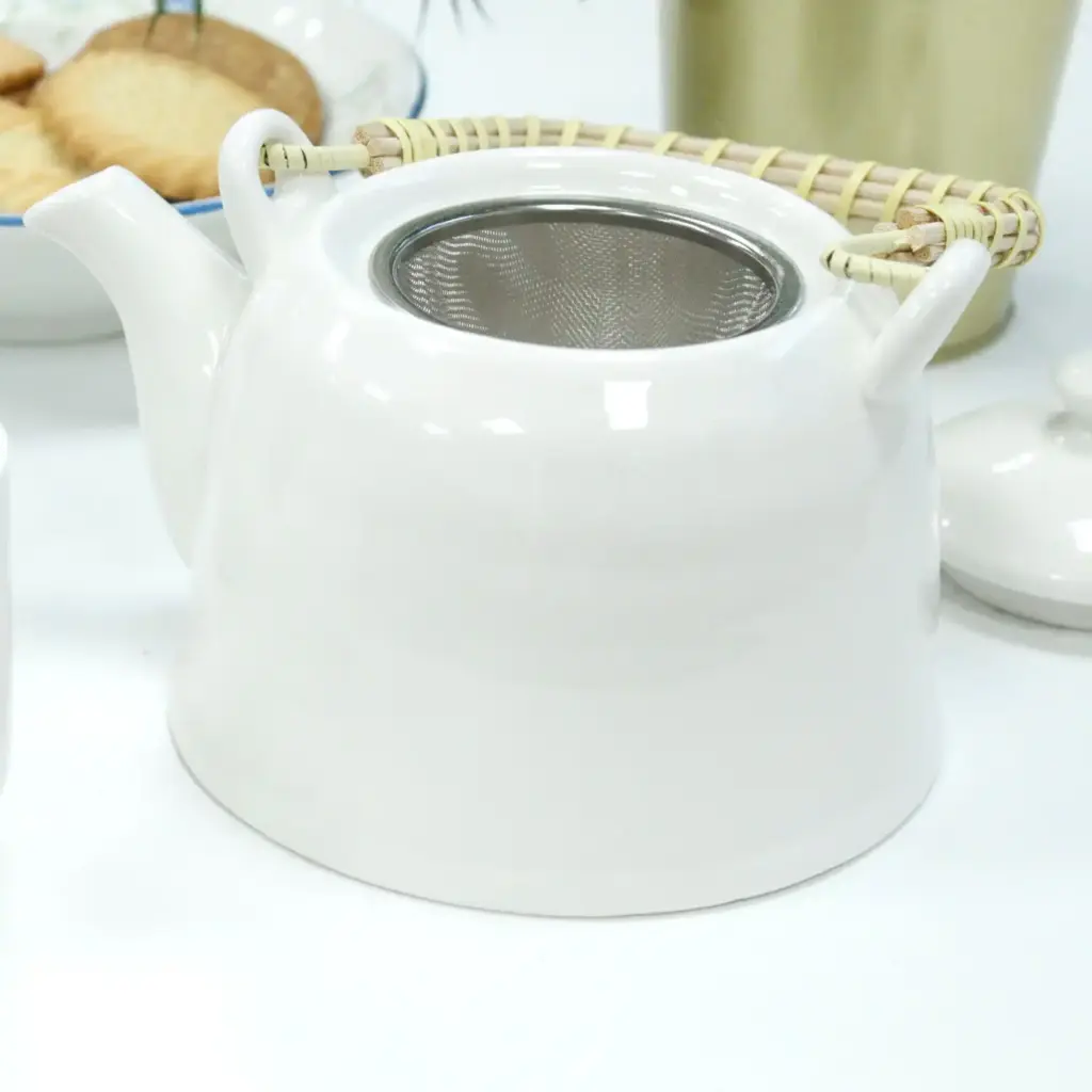 Herbal Teapot Set – Classic White | www.artisangoods.co.uk 5