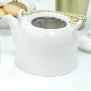 Herbal Teapot Set – Classic White | www.artisangoods.co.uk 5