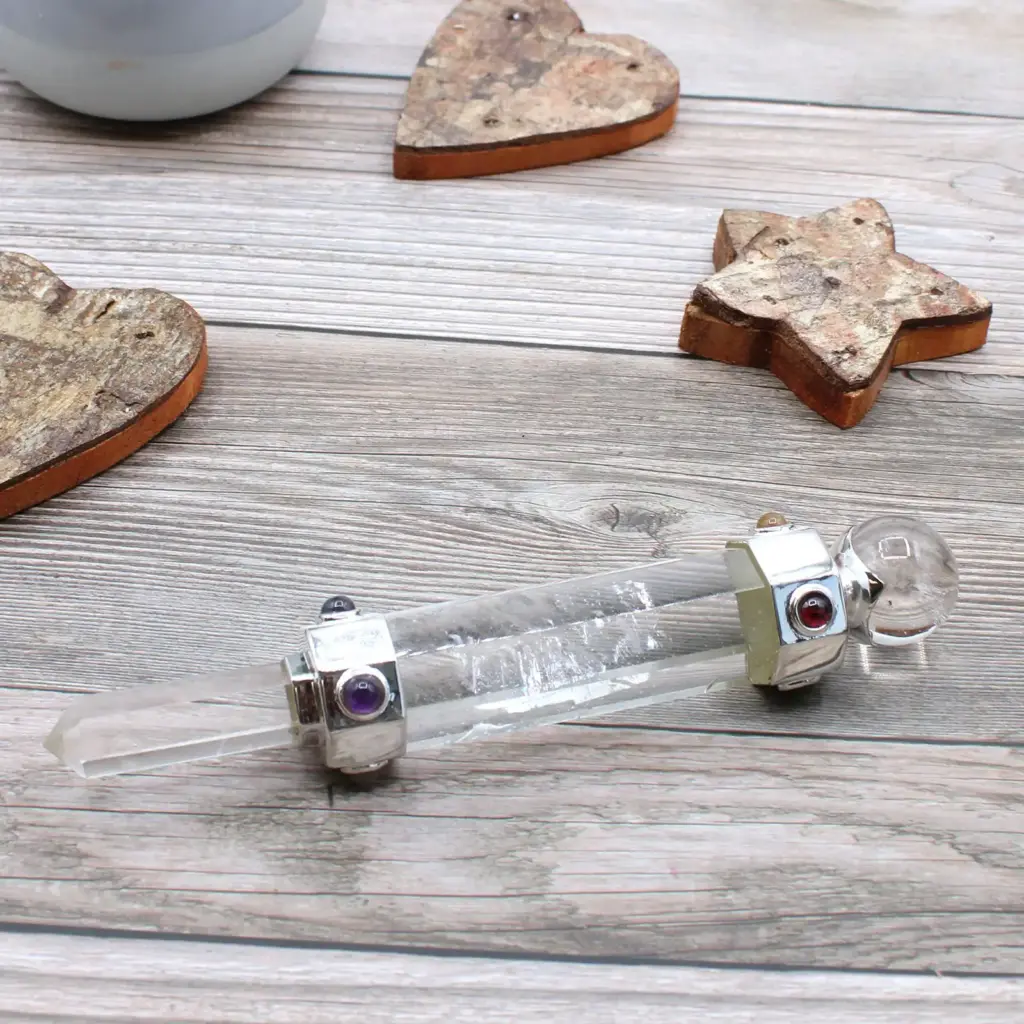 Hexagonal Crystal Healing Wand – 12cm – Rock Quartz | www.artisangoods.co.uk 4