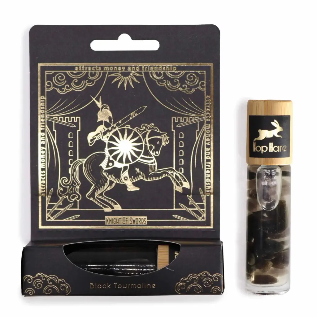 Hop Hare Tarot Roll On – The Knight | www.artisangoods.co.uk 3