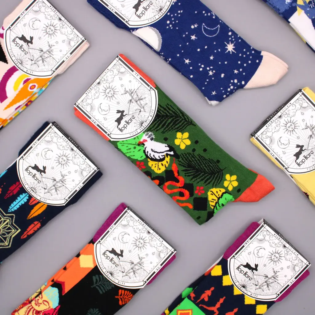 Hop Hare Bamboo Socks S/M – Lucky Gemstones | www.artisangoods.co.uk 3