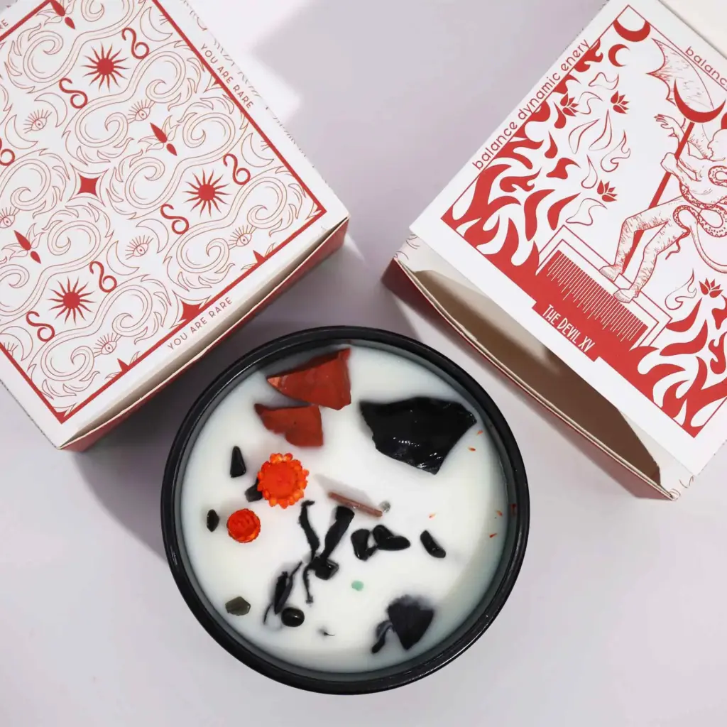 Hop Hare Crystal Magic Flower Candle – The Devil | www.artisangoods.co.uk 4
