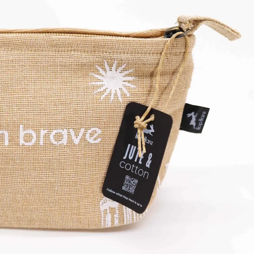 Hop Hare Pouch – I am Brave | www.artisangoods.co.uk 2