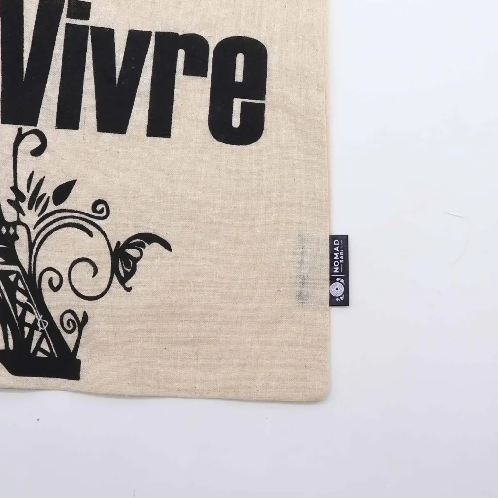 Iconic Basic Tote Bag – Joie de Vivre – Natural 4oz | www.artisangoods.co.uk 3