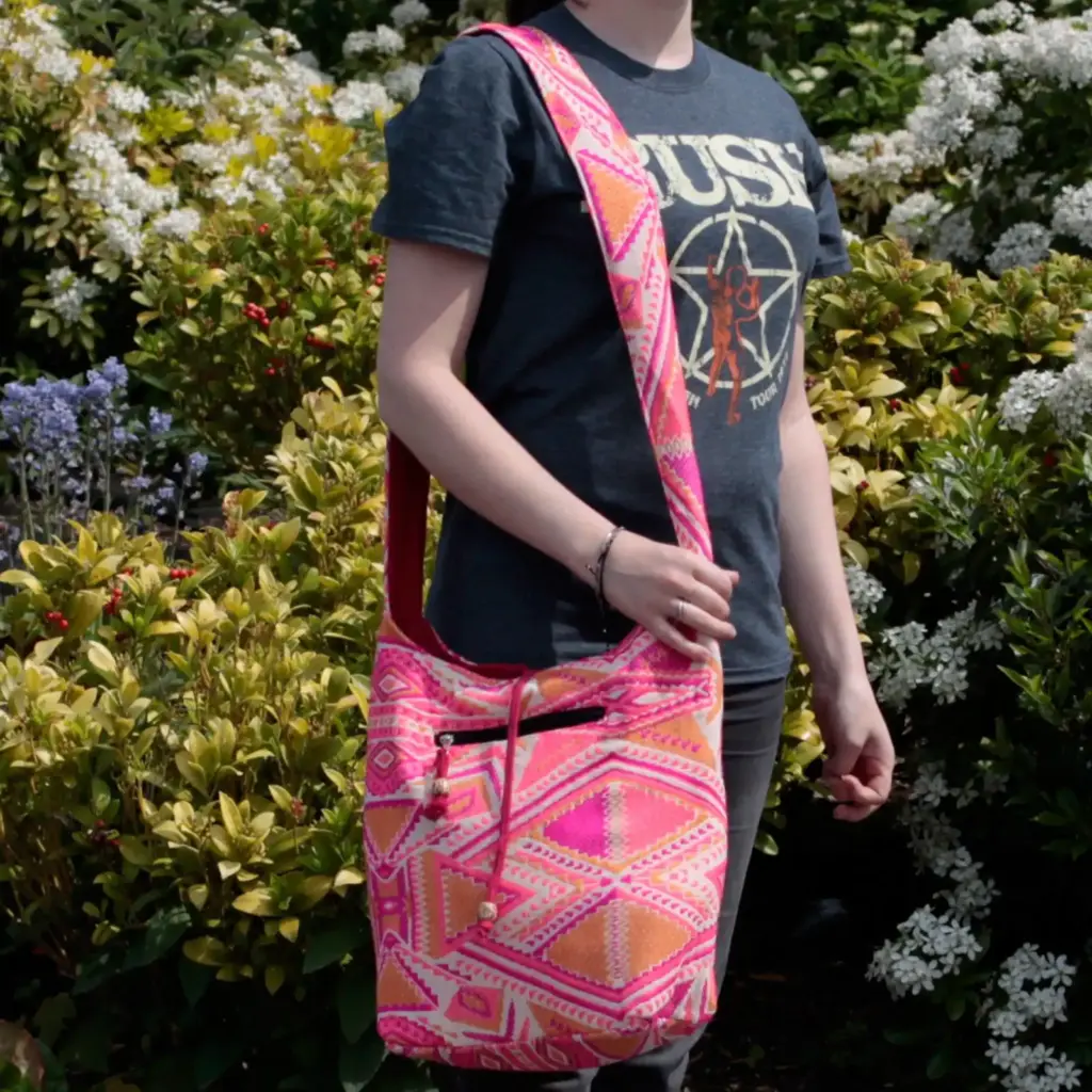 Kathmandu Big Bag – Sunset | www.artisangoods.co.uk 2 Kathmandu Big Bag – Sunset | www.artisangoods.co.uk 2