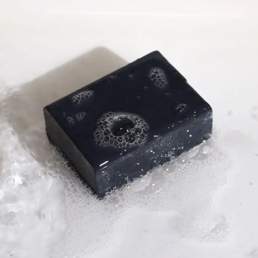 Klay Soap – Bergamot & Sandalwood | www.artisangoods.co.uk 4
