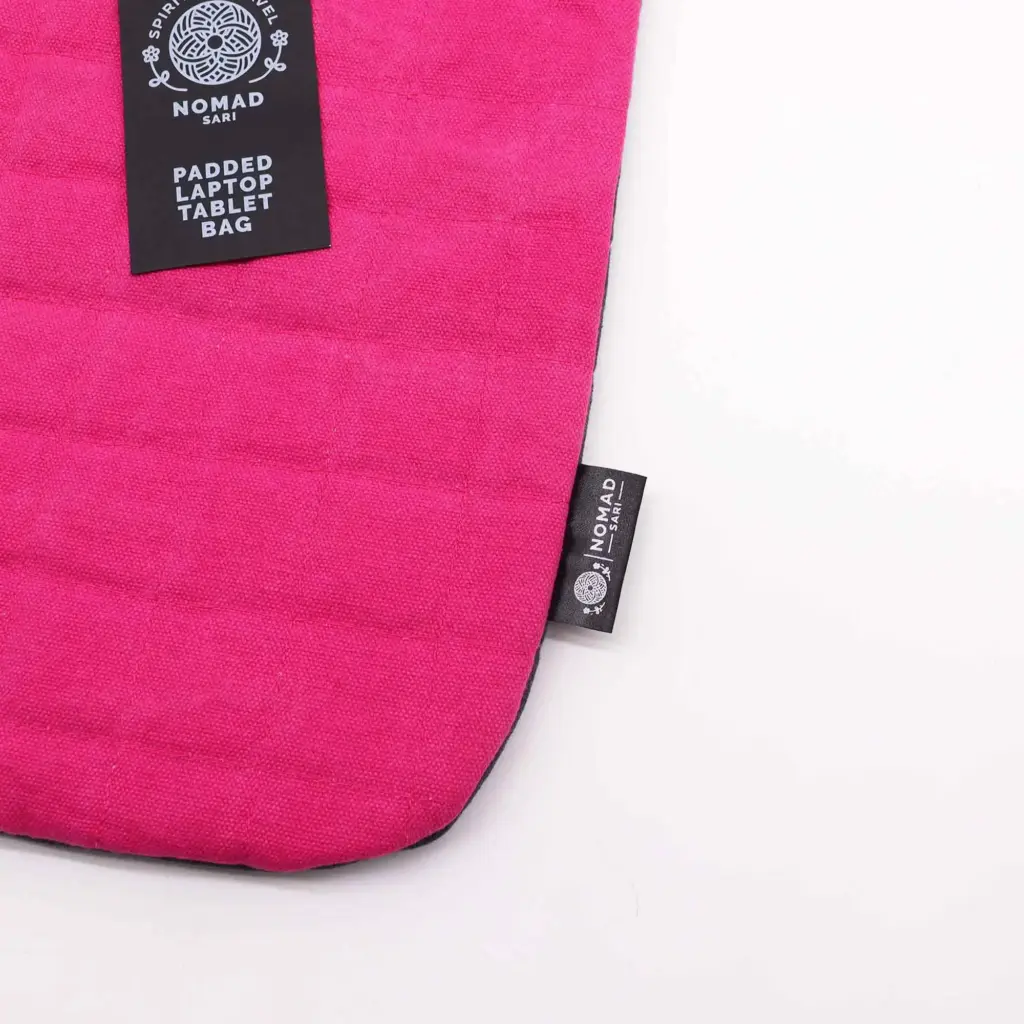 Laptop Padded Pouch – Shocking Pink – 14oz Stonewash | www.artisangoods.co.uk 3