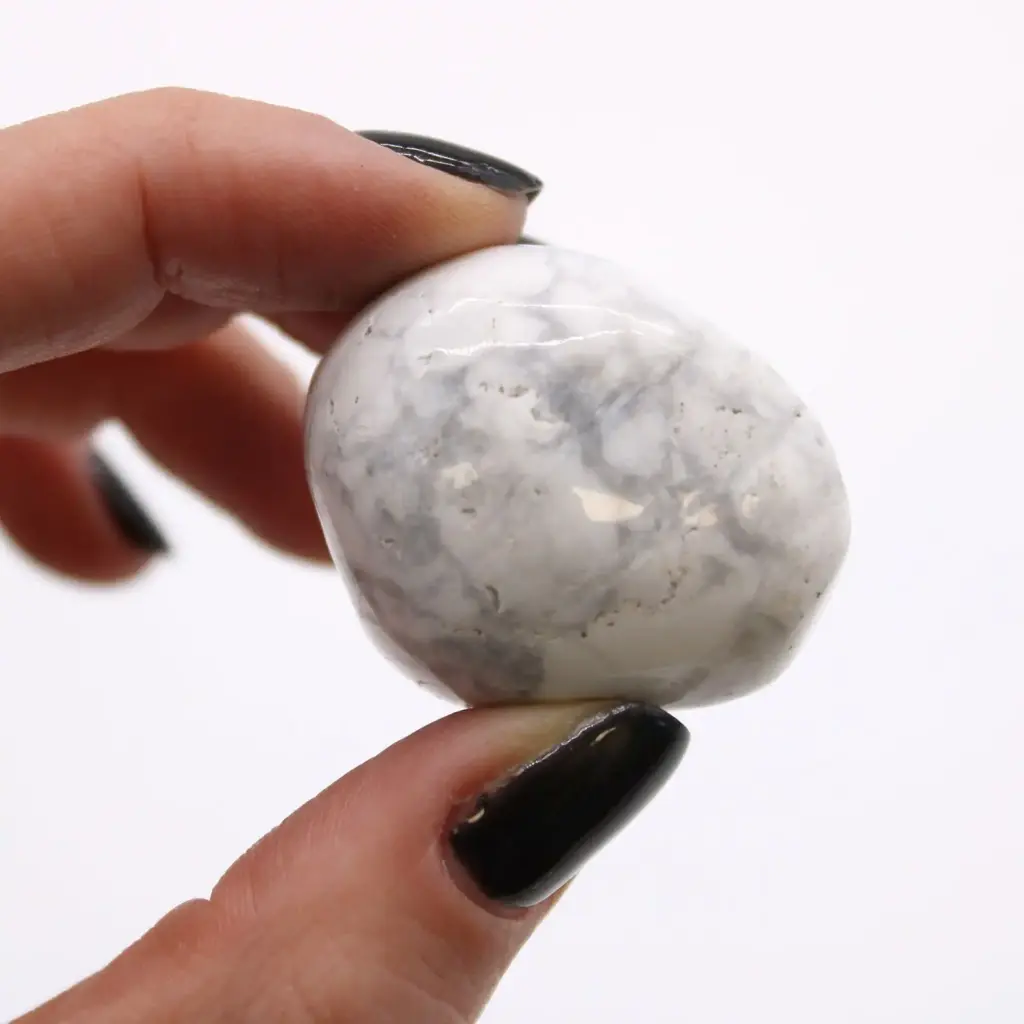 Large African Tumble Stones – White Howlite – Magnesite | www.artisangoods.co.uk 2 Large African Tumble Stones – White Howlite – Magnesite | www.artisangoods.co.uk 2