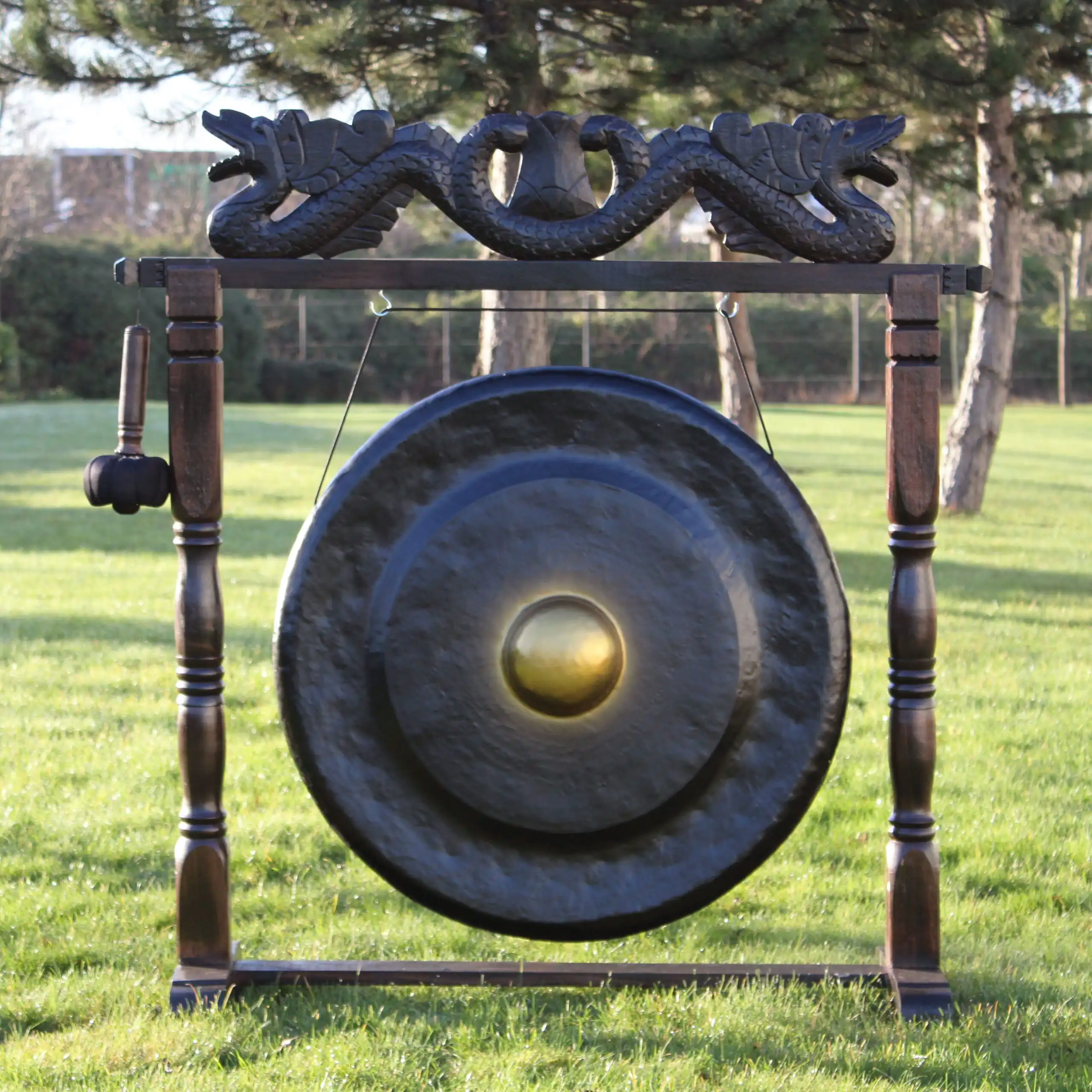 Large Gong in Brown Antique Stand – 80cm – Black | www.artisangoods.co.uk 5 Large Gong in Brown Antique Stand – 80cm – Black | www.artisangoods.co.uk 4
