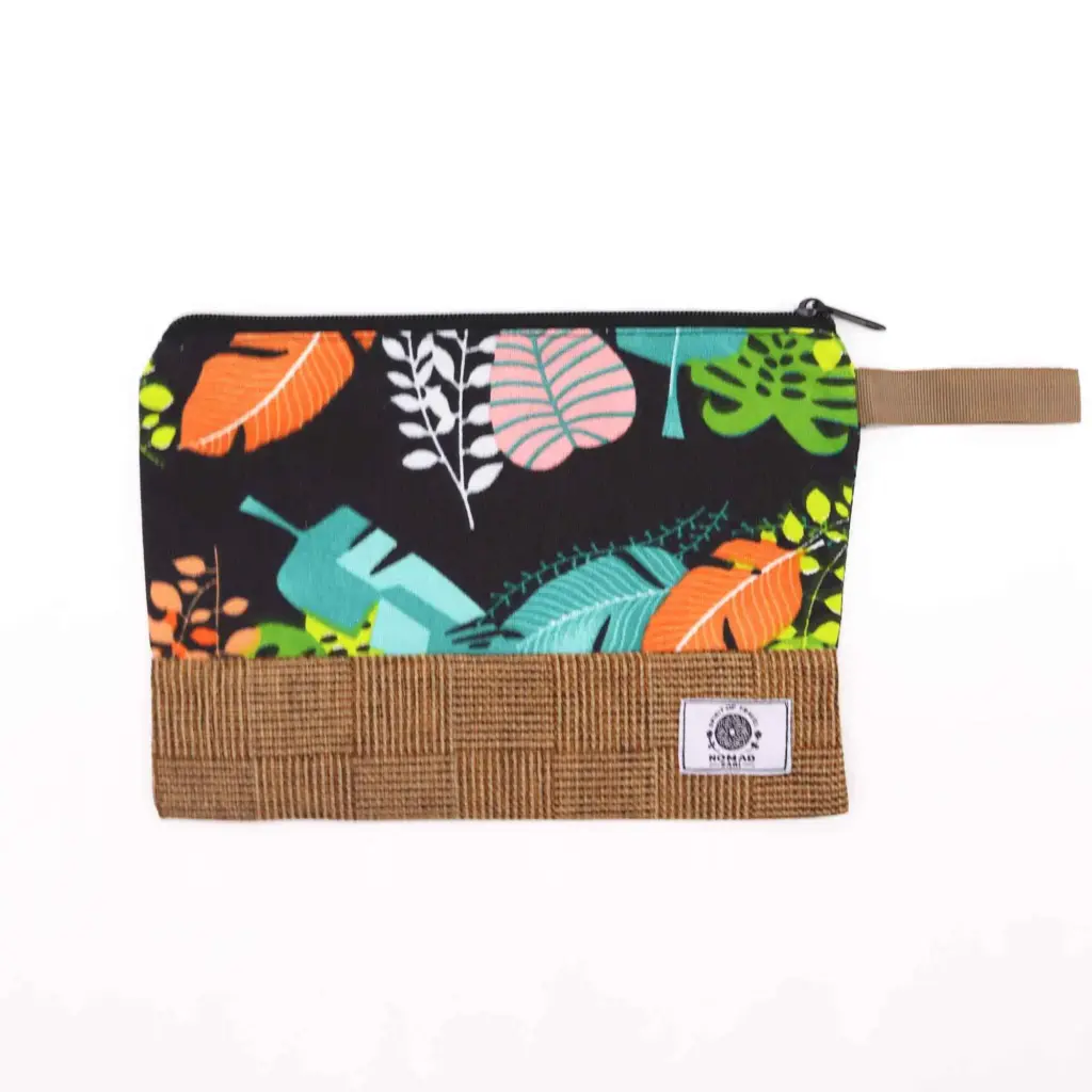 Large Luxury Tropical Pouches – (assorted designs) – 26x17cm | www.artisangoods.co.uk 4 Large Luxury Tropical Pouches – (assorted designs) – 26x17cm | www.artisangoods.co.uk 4
