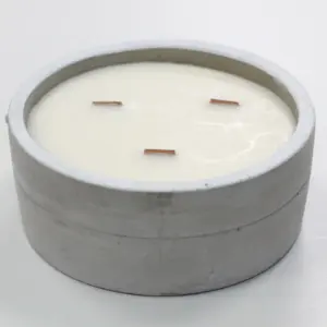 Large Round – Patchouli & Dark Amber | www.artisangoods.co.uk 2