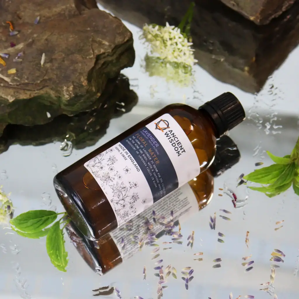 Lavender Hydrolat 100ml | www.artisangoods.co.uk 2