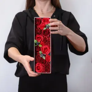 Long Box – Classic Red Roses | www.artisangoods.co.uk 5