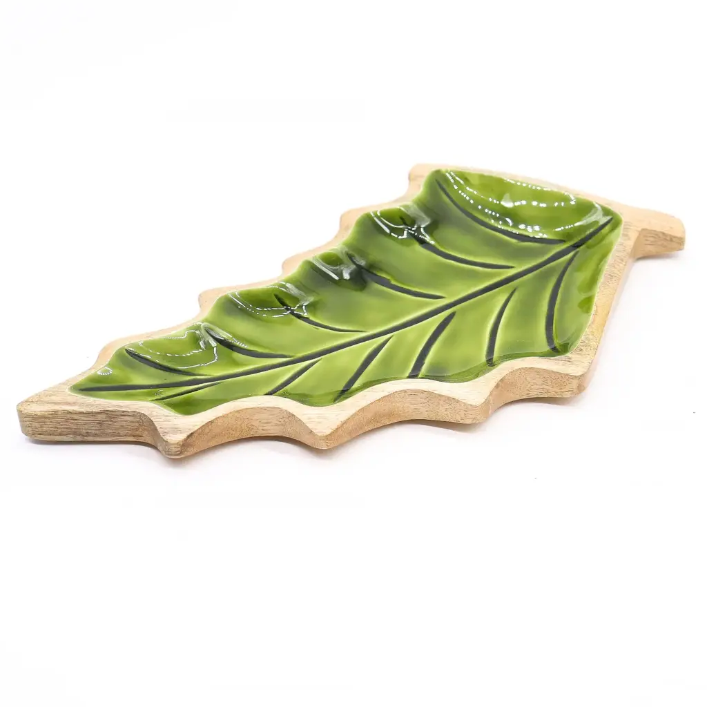 Lost in the Forrest –  Enamel Leaf Wooden Bowl – 33x17cm | www.artisangoods.co.uk 5