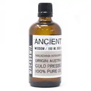 Macadamia Oil – 100ml | www.artisangoods.co.uk Macadamia Oil – 100ml | www.artisangoods.co.uk