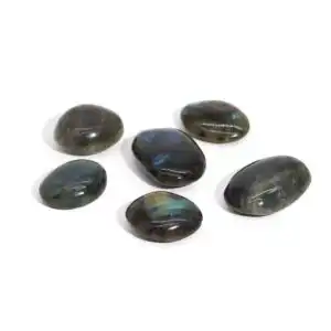 Madagascar Labradorite Palm Stone (approx 25-30gms 55-60mm) | www.artisangoods.co.uk 1