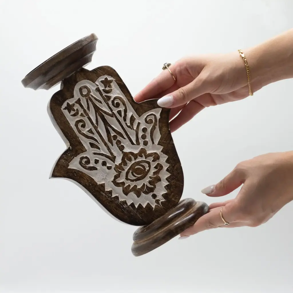 Mango Wood Candle Stand – Hamsa – Large | www.artisangoods.co.uk 4
