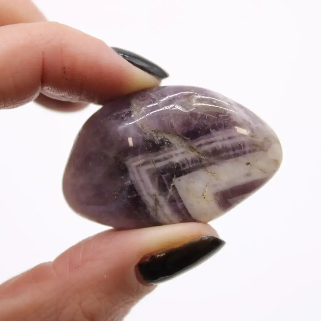 Medium African Tumble Stones – Amethyst | www.artisangoods.co.uk 2 Medium African Tumble Stones – Amethyst | www.artisangoods.co.uk 2