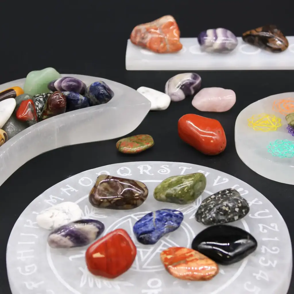 Medium African Tumble Stones – Grey Agate – Botswana | www.artisangoods.co.uk 3