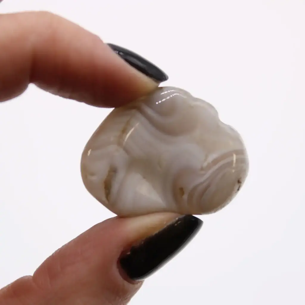 Medium African Tumble Stones – Grey Agate – Botswana | www.artisangoods.co.uk 4