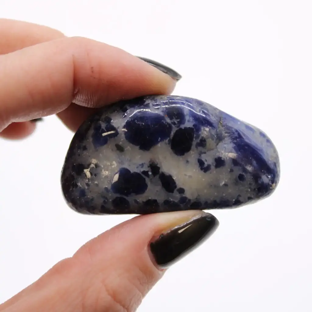 Medium African Tumble Stones – Sodalite – Pure Blue | www.artisangoods.co.uk 2 Medium African Tumble Stones – Sodalite – Pure Blue | www.artisangoods.co.uk 2