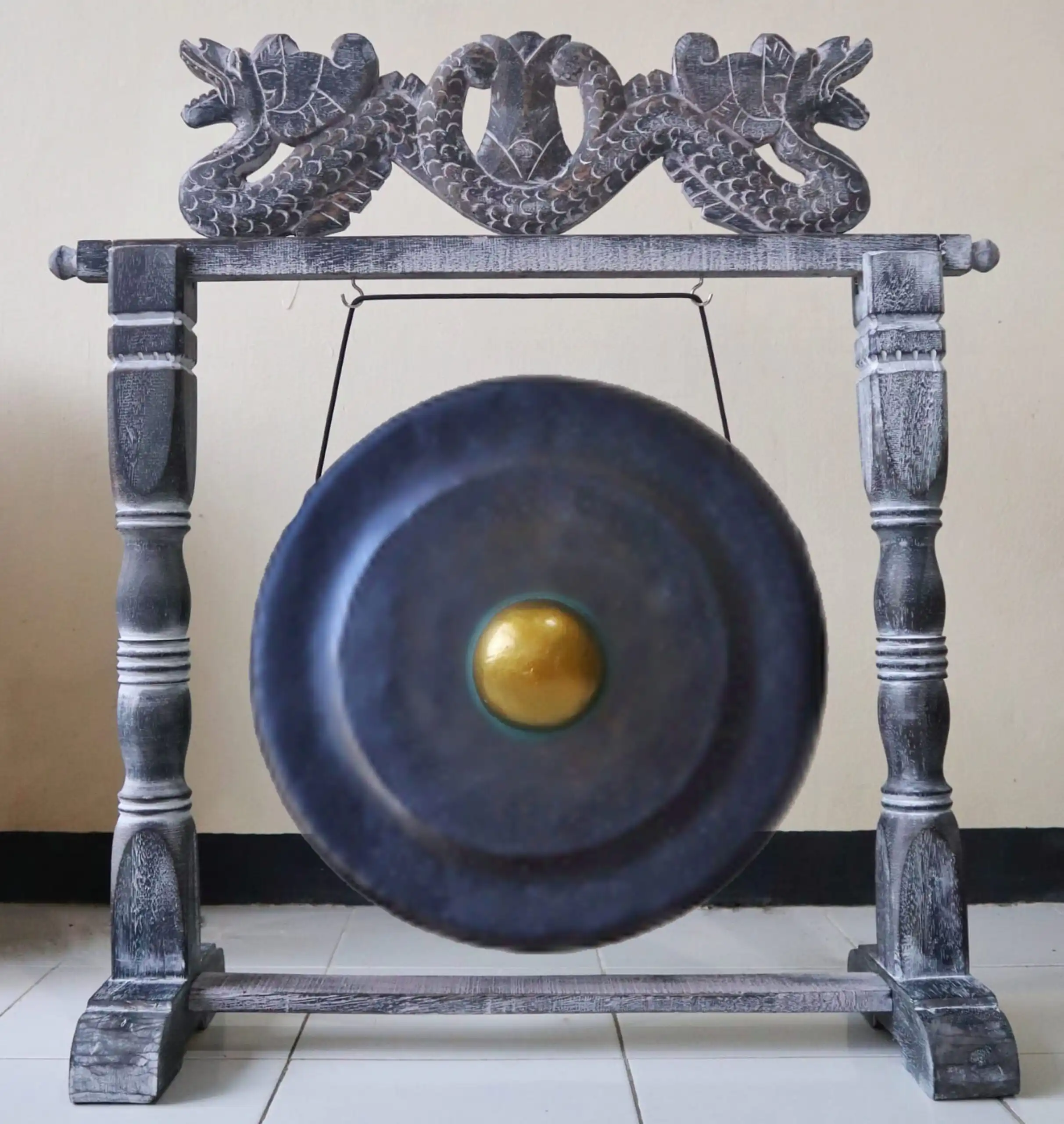 Medium Gong in Stand – 50cm – Black | www.artisangoods.co.uk 2 Medium Gong in Stand – 50cm – Black | www.artisangoods.co.uk