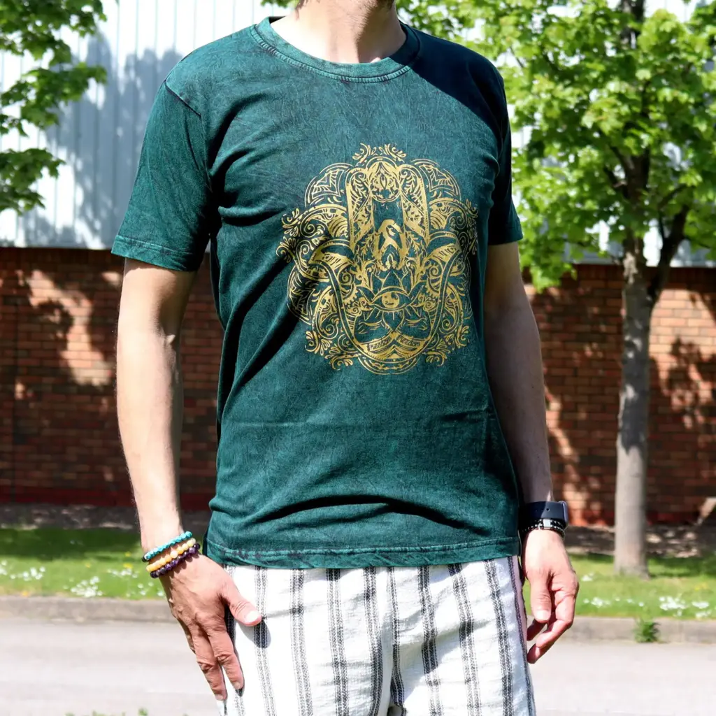 Medium Stone Washed T-Shirt – Hamsa – Green | www.artisangoods.co.uk 2