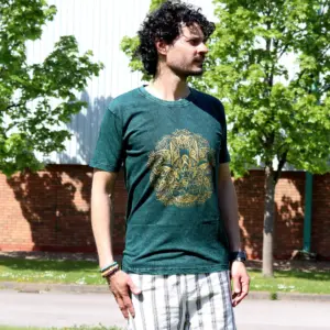 Medium Stone Washed T-Shirt – Hamsa – Green | www.artisangoods.co.uk 3