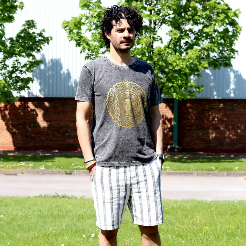 Medium Stone Washed T-Shirt – Mandala – Dark Grey | www.artisangoods.co.uk 4