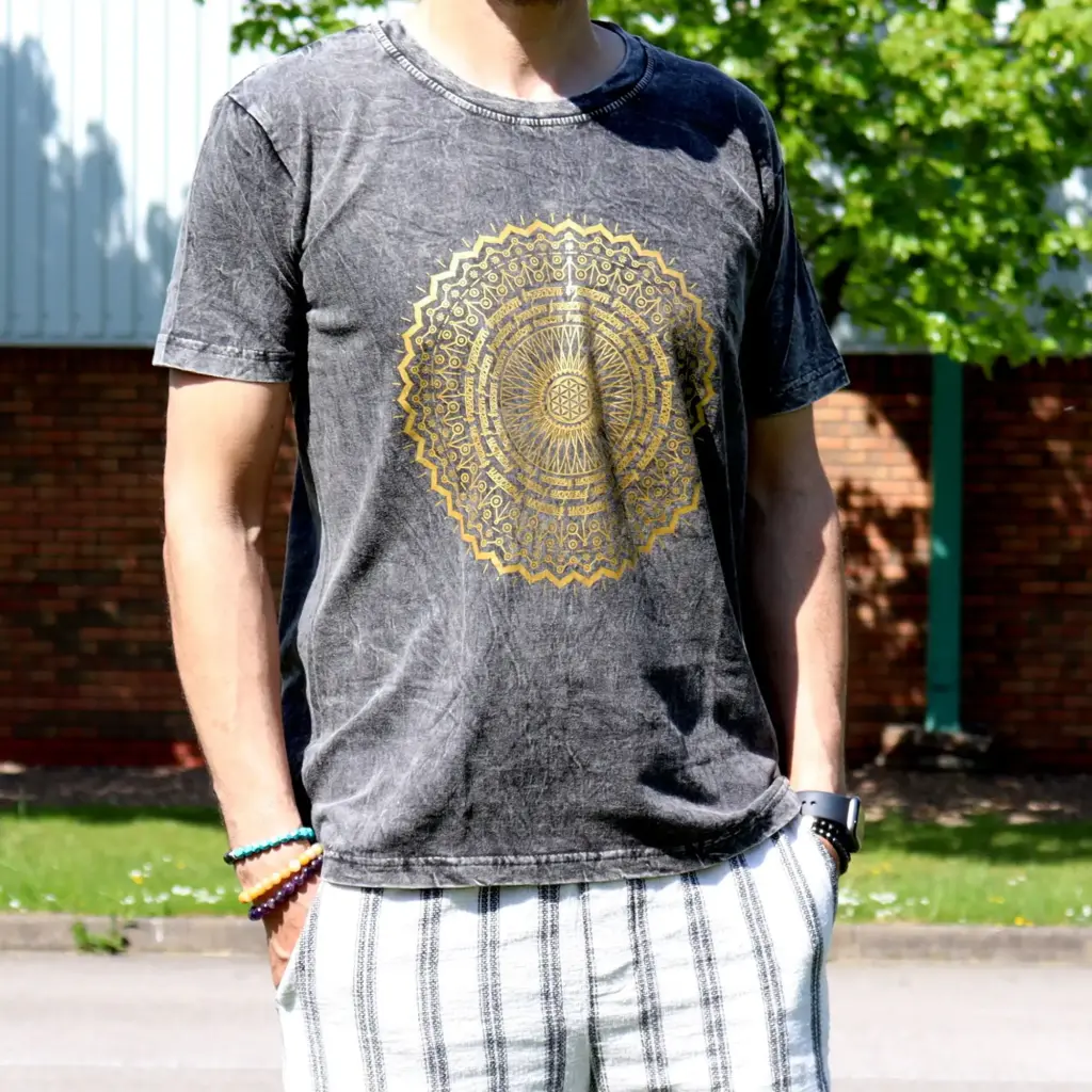 Medium Stone Washed T-Shirt – Mandala – Dark Grey | www.artisangoods.co.uk 2