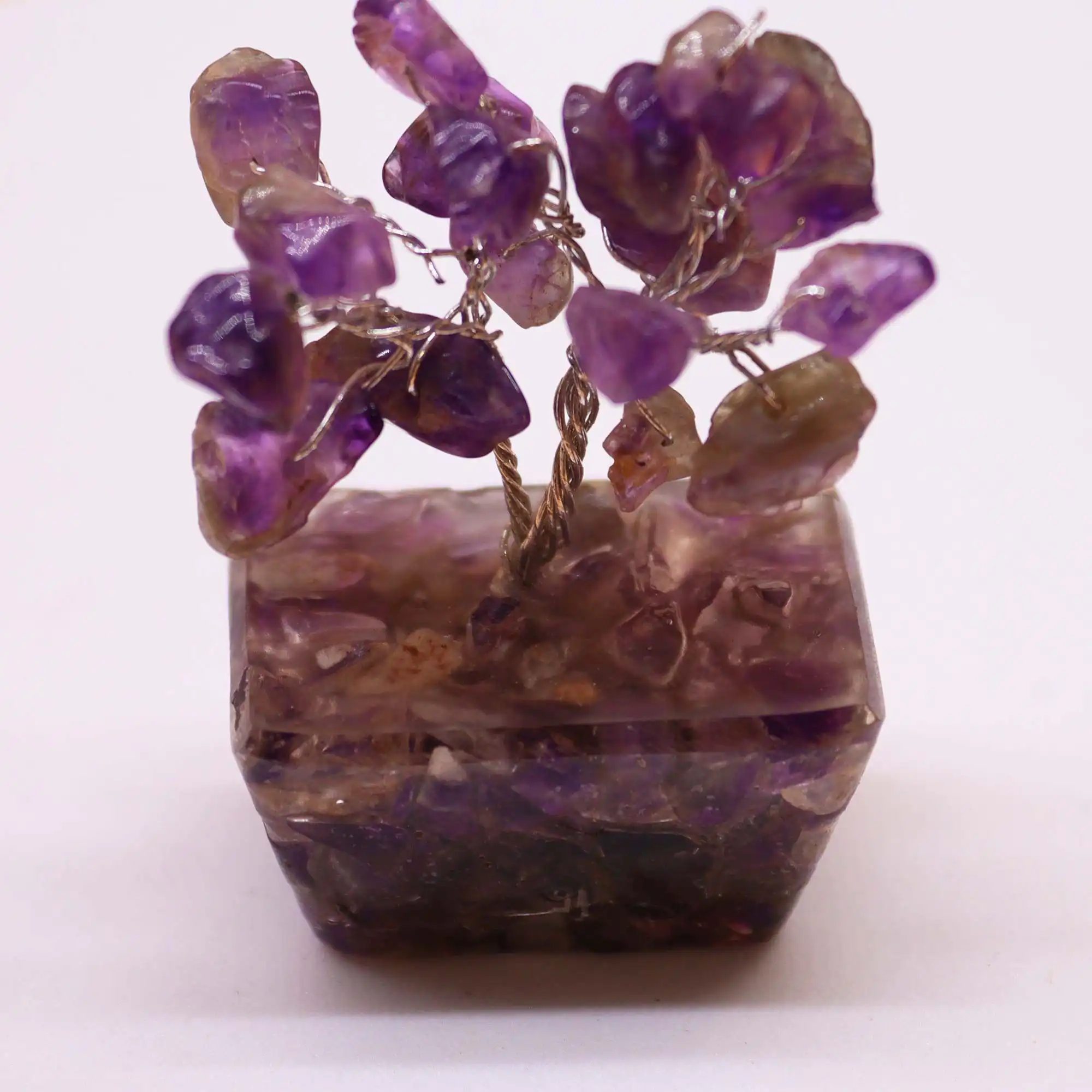 Mini Gemstone Tree On Orgonite Base – Amethyst (15 stones) | www.artisangoods.co.uk 7 Mini Gemstone Tree On Orgonite Base – Amethyst (15 stones) | www.artisangoods.co.uk 6