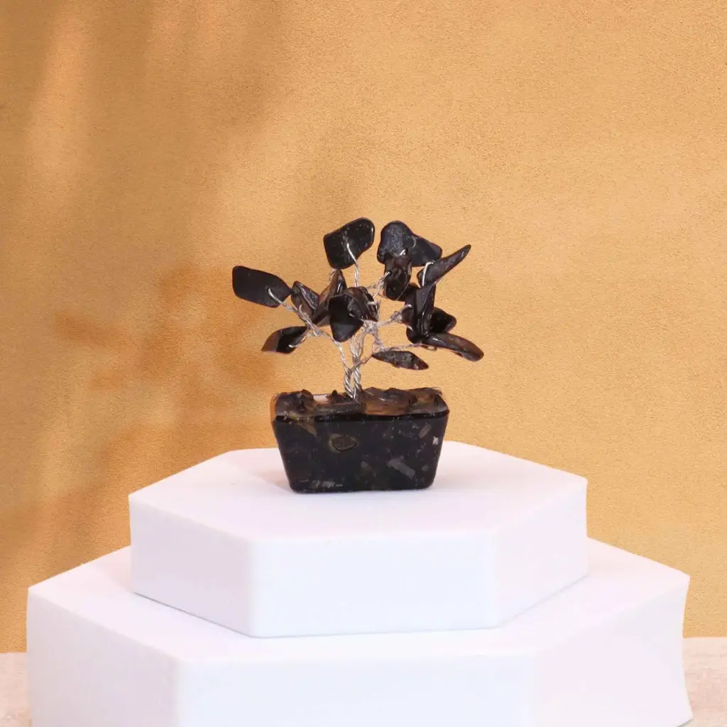 Mini Gemstone Tree On Orgonite Base – Black Agate (15 stones) | www.artisangoods.co.uk 6 Mini Gemstone Tree On Orgonite Base – Black Agate (15 stones) | www.artisangoods.co.uk 6