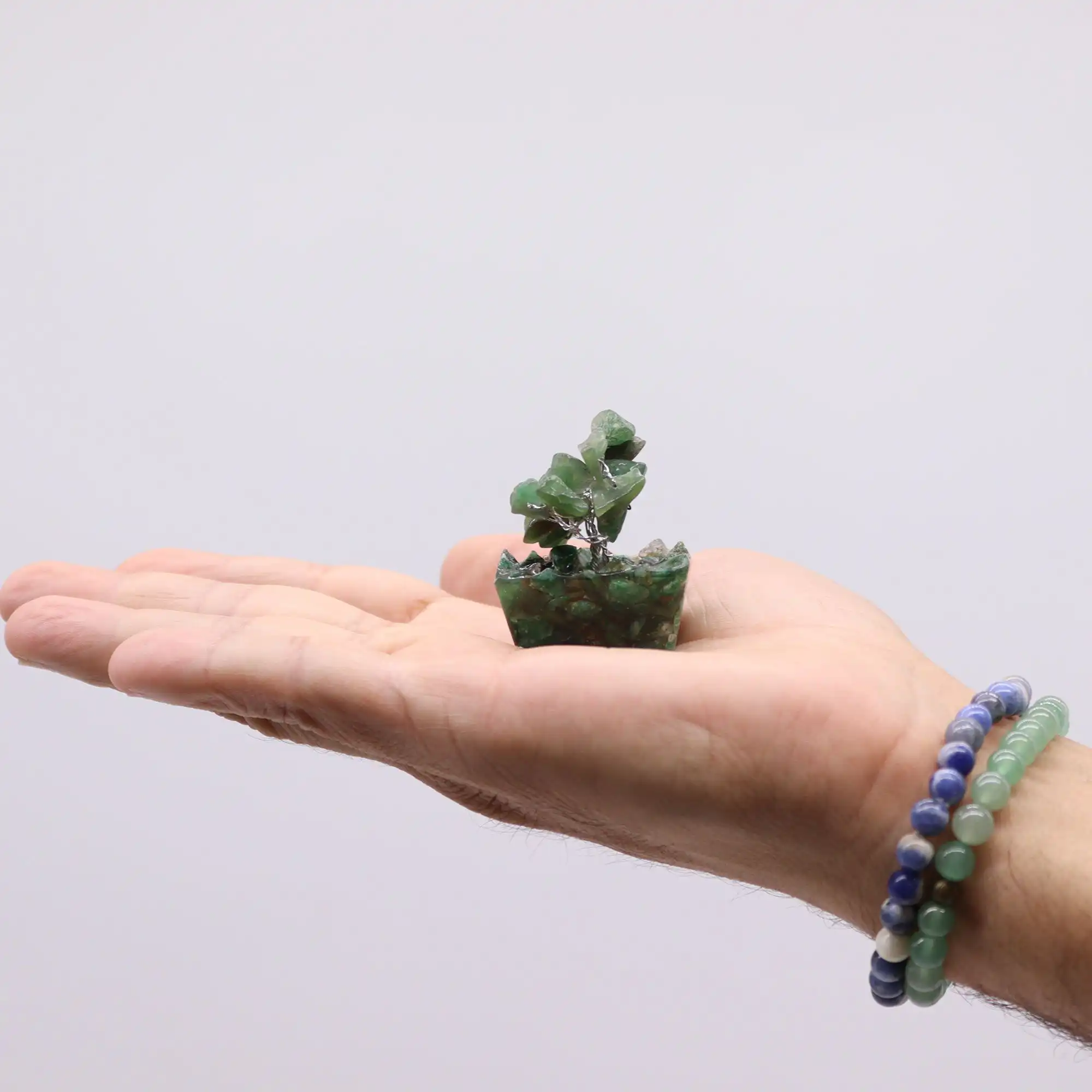 Mini Gemstone Tree On Orgonite Base – Green Aventurine (15 stones) | www.artisangoods.co.uk 4 Mini Gemstone Tree On Orgonite Base – Green Aventurine (15 stones) | www.artisangoods.co.uk 3