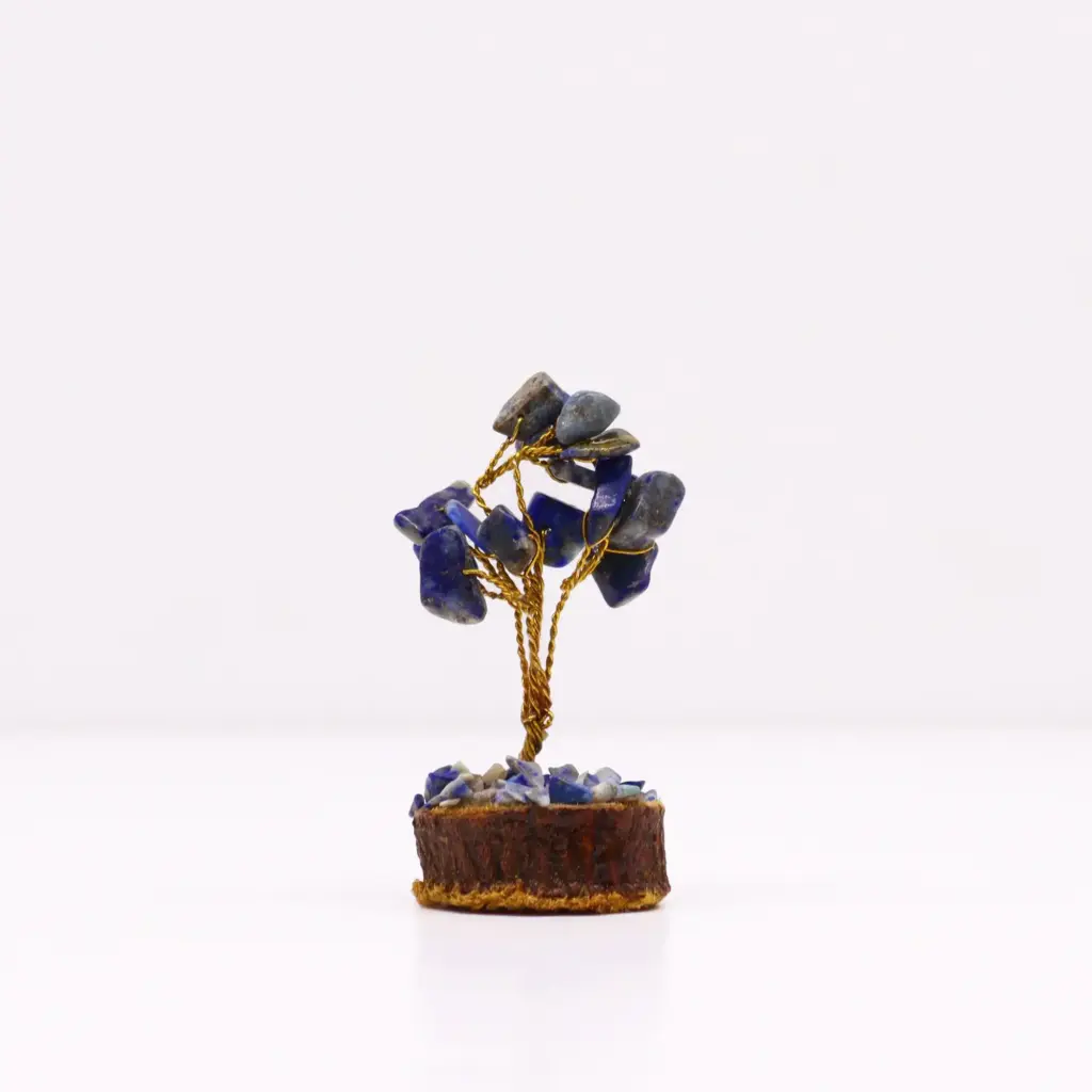 Mini Gemstone Tree On Wood Base – Sodalite (15 stones) | www.artisangoods.co.uk