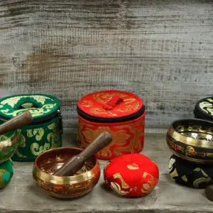Mini Singing Bowl Gift Set – Red | www.artisangoods.co.uk 7