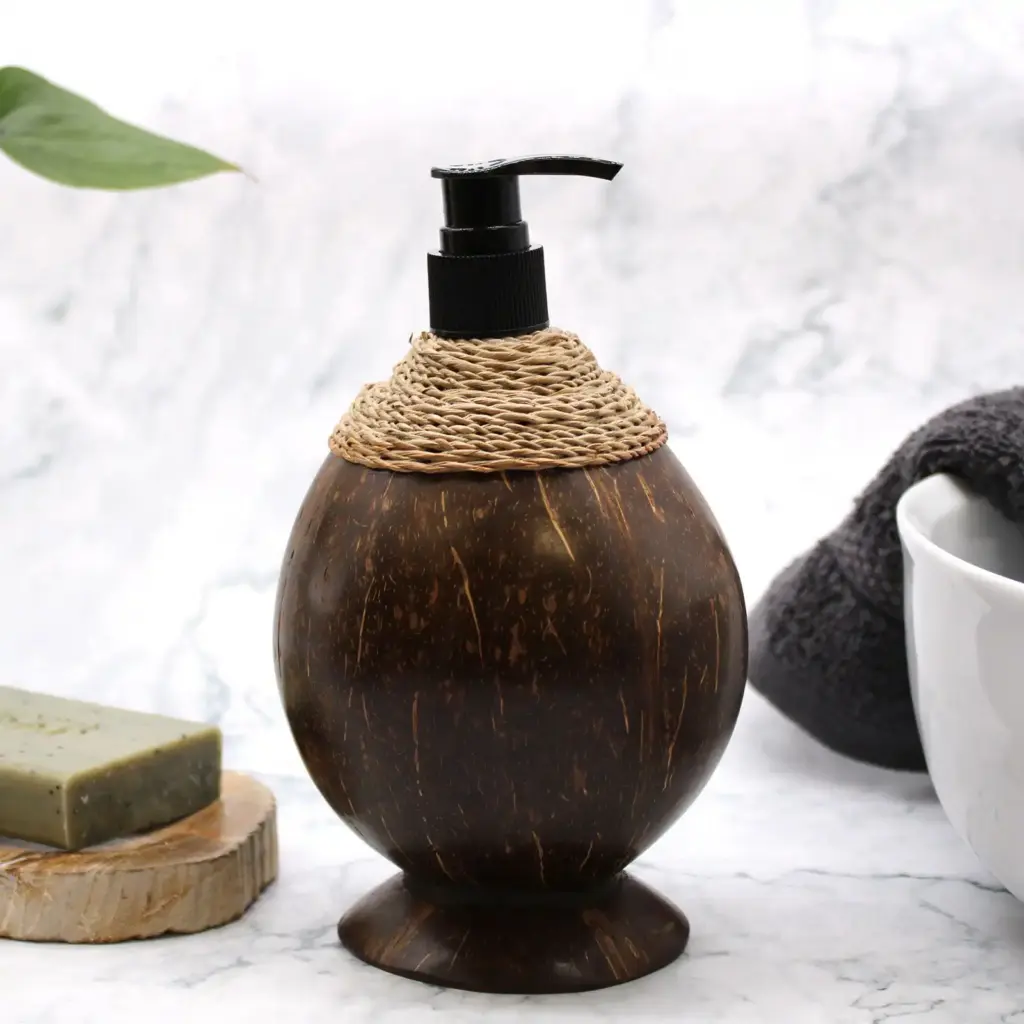 Natural Coconut Soap Dispenser – 300ml | www.artisangoods.co.uk 7 Natural Coconut Soap Dispenser – 300ml | www.artisangoods.co.uk 7