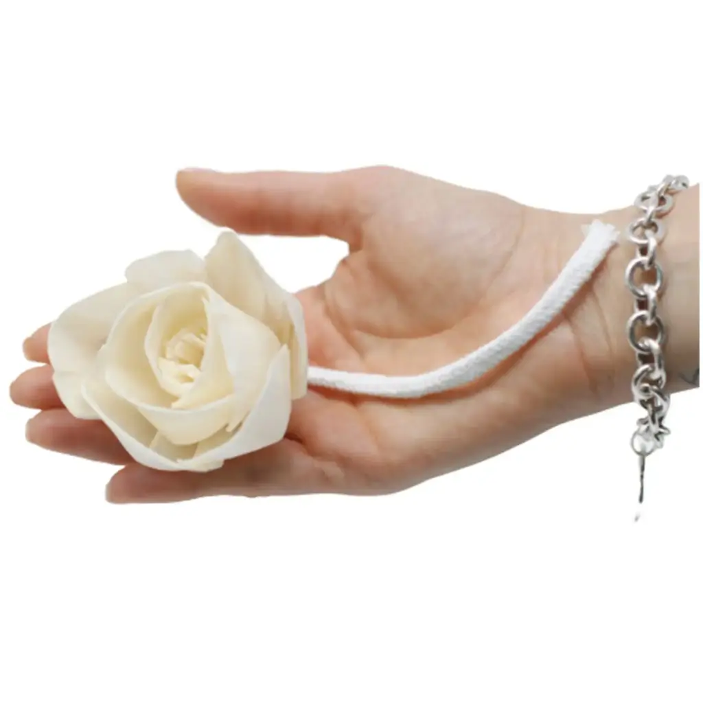 Natural Diffuser Flowers – Lrg Rose on String | www.artisangoods.co.uk 4