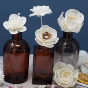 Natural Diffuser Flowers – Small Poppy on String | www.artisangoods.co.uk 7