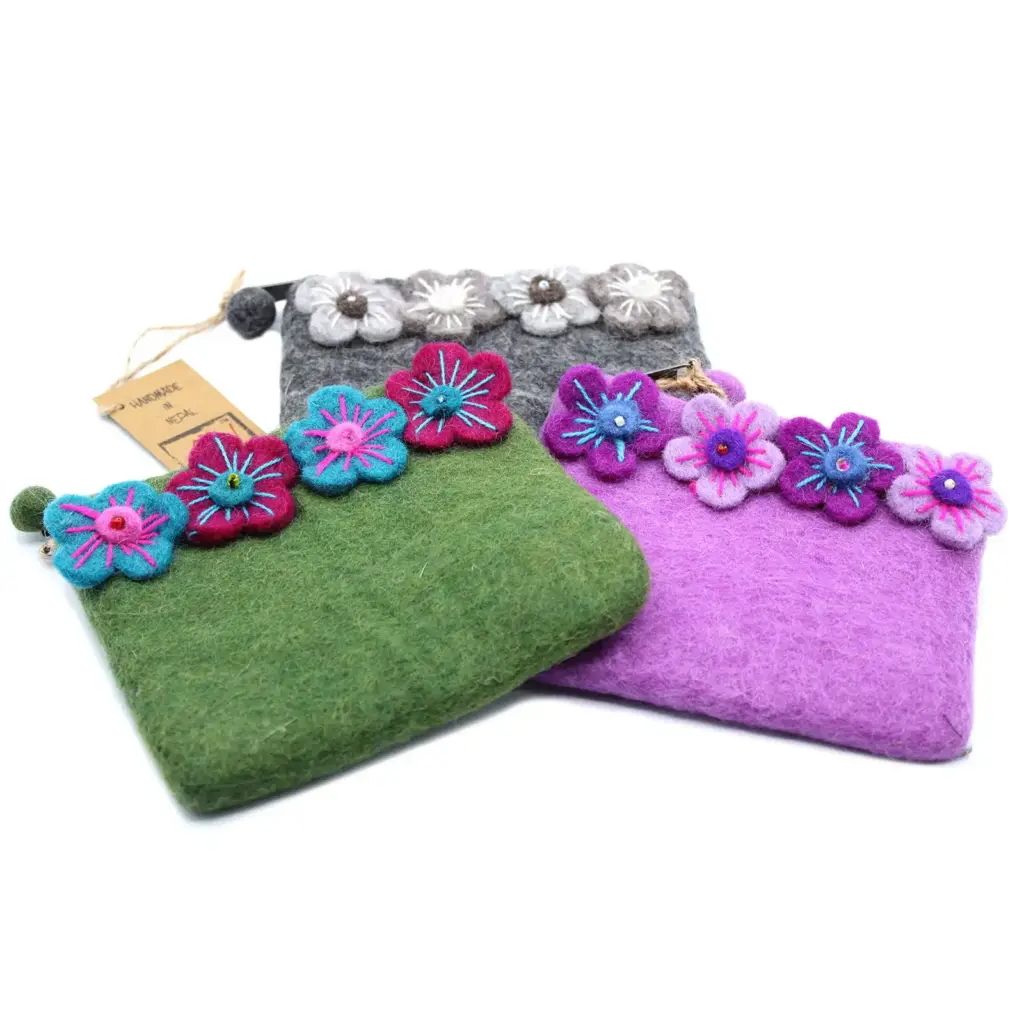 Natural Felt Zipper Pouch (asst) – Four Flowers | www.artisangoods.co.uk 3 Natural Felt Zipper Pouch (asst) – Four Flowers | www.artisangoods.co.uk 3