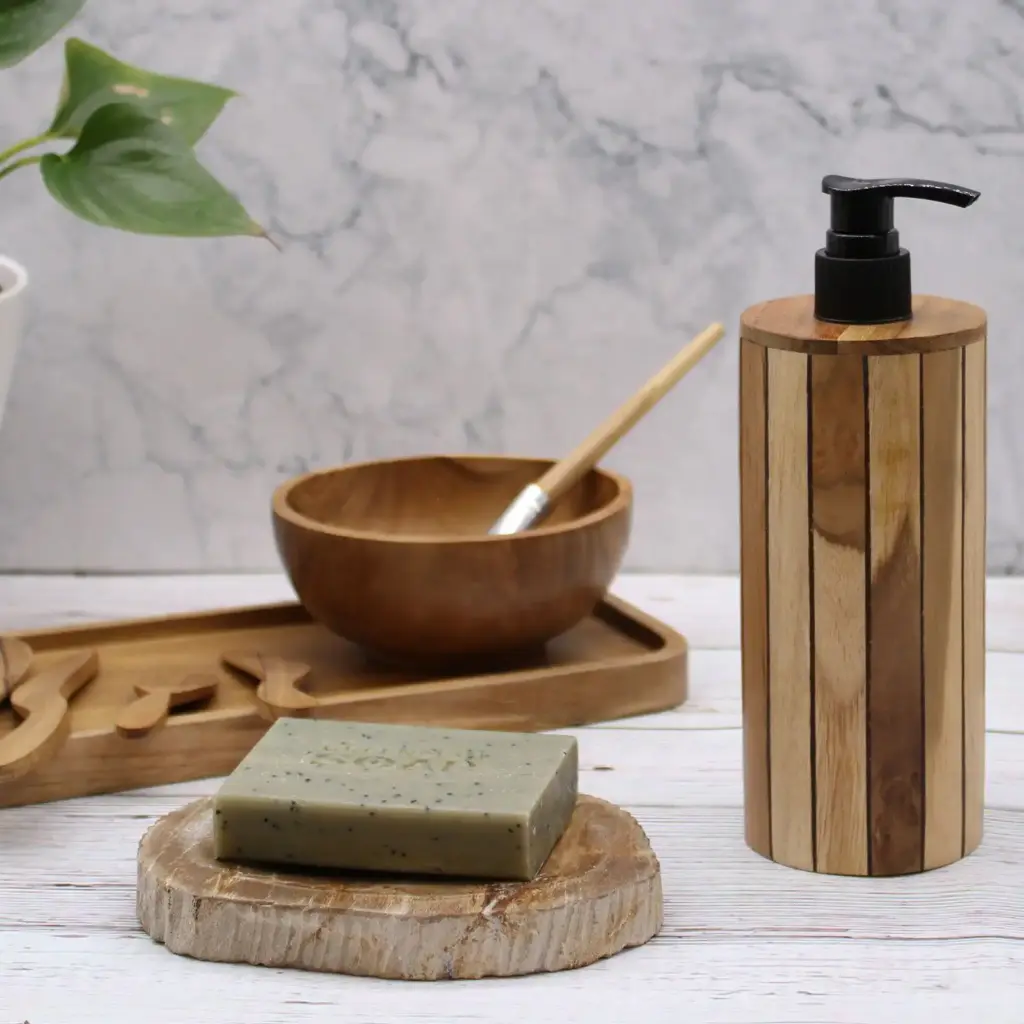 Natural Teakwood Soap Dispenser – Round | www.artisangoods.co.uk 7