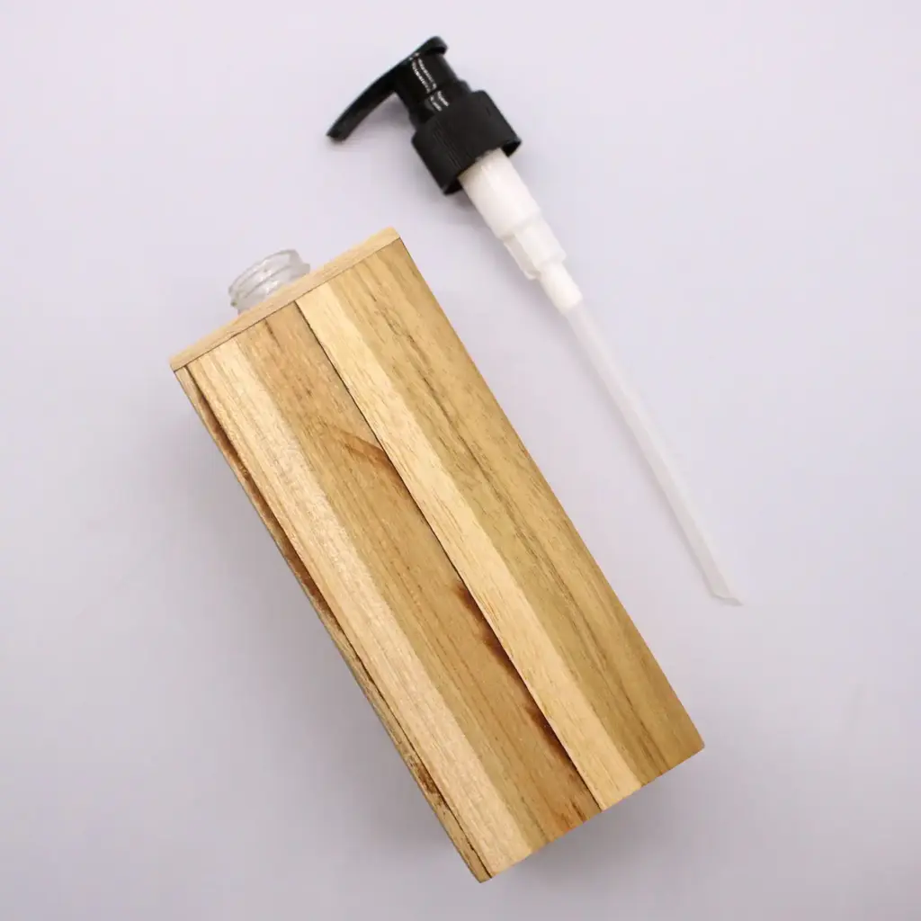 Natural Teakwood Soap Dispenser – Square | www.artisangoods.co.uk 7