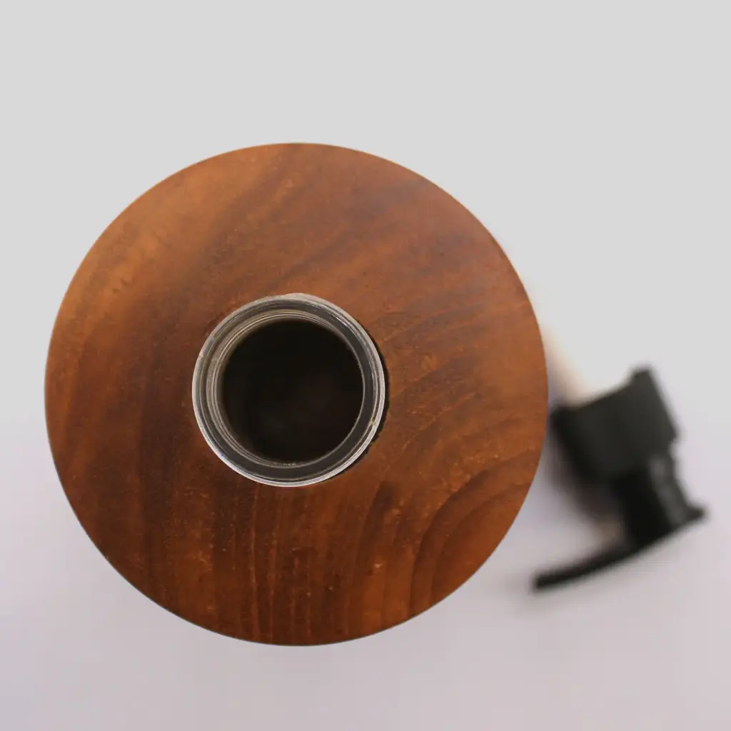 Natural Teakwood Soap Dispenser – Taper | www.artisangoods.co.uk 5