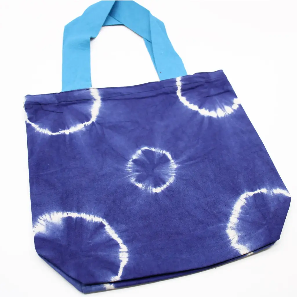 Natural Tye-Dye Cotton Bag (8oz) – 38x42x12cm – Blue Rings – Blue Handle | www.artisangoods.co.uk 2 Natural Tye-Dye Cotton Bag (8oz) – 38x42x12cm – Blue Rings – Blue Handle | www.artisangoods.co.uk 2