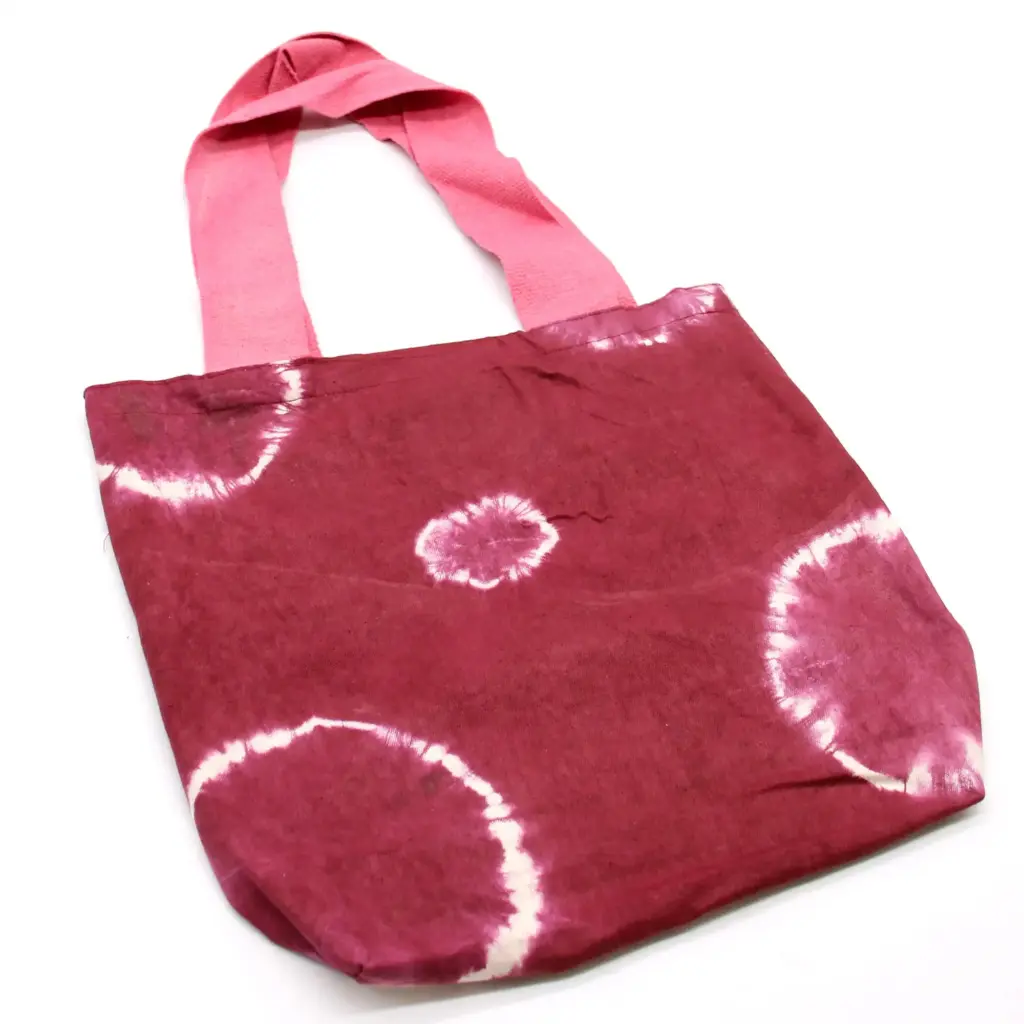 Natural Tye-Dye Cotton Bag (8oz) – 38x42x12cm – Maroon Rings – Pink Handle | www.artisangoods.co.uk 4 Natural Tye-Dye Cotton Bag (8oz) – 38x42x12cm – Maroon Rings – Pink Handle | www.artisangoods.co.uk 4