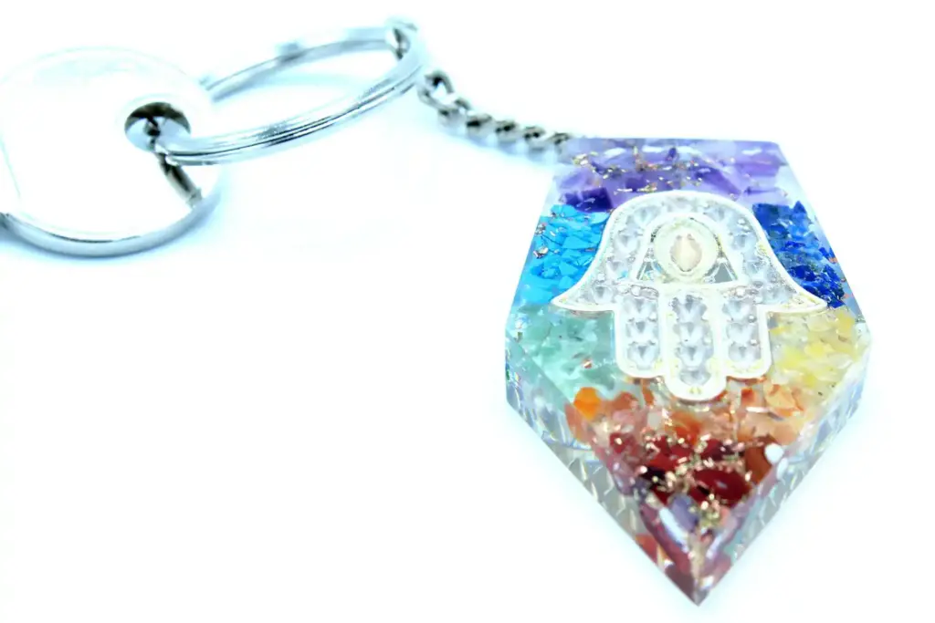 Orgonite Power Keyring – Gemstone Chakra Hamsa | www.artisangoods.co.uk 5 Orgonite Power Keyring – Gemstone Chakra Hamsa | www.artisangoods.co.uk 5