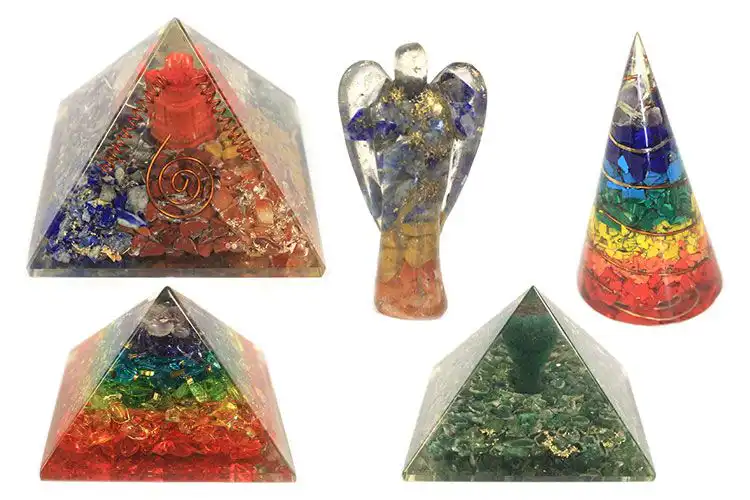 Orgonite Pyramid – Seven Chakra Flower of Life – 70 mm | www.artisangoods.co.uk 4 Orgonite Pyramid – Seven Chakra Flower of Life – 70 mm | www.artisangoods.co.uk 3